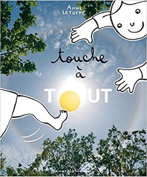 TOUCHE À TOUT
